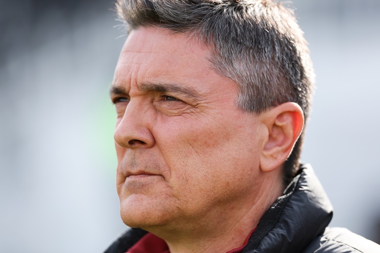 马德兴:安东尼奥继续率队备战亚运会 各方应选择信任邵佳一